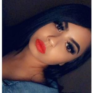 Meet your Posher, Deysi